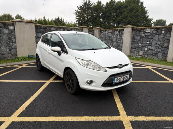 Ford Fiesta Hatchback, Petrol, 2010, White