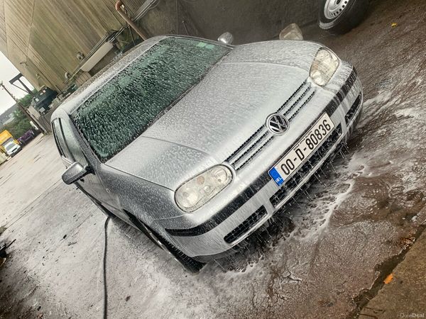 Volkswagen Golf Hatchback, Petrol, 2000, Silver