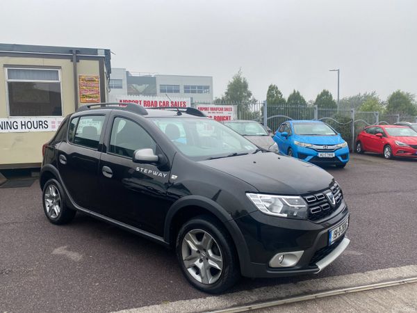Dacia Sandero Stepway Hatchback, Diesel, 2019, Black