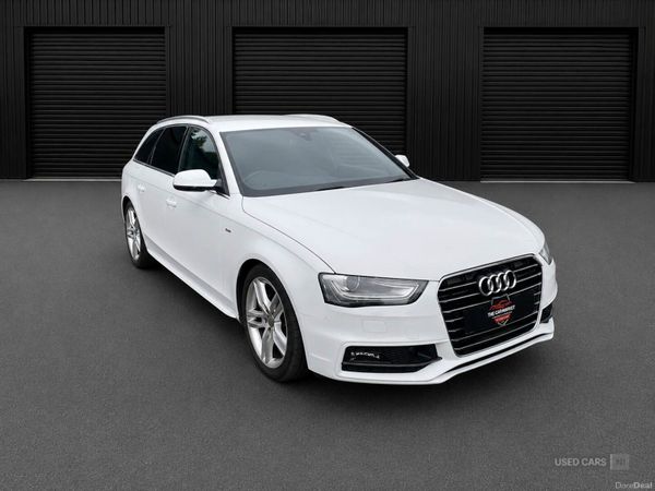 Audi A4 , Petrol, 2015, White