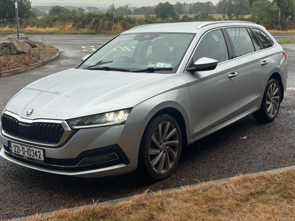 Skoda Octavia Estate, Diesel, 2022, Grey
