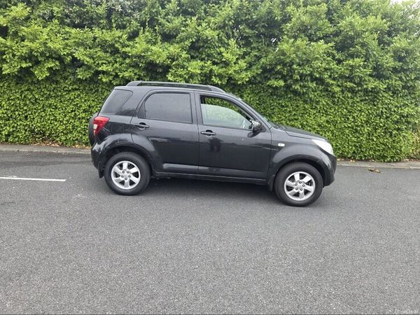 Daihatsu Terios SUV, Petrol, 2007, Black