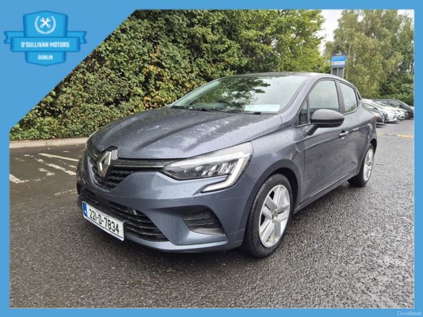 Renault Clio Hatchback, Petrol, 2022, Grey