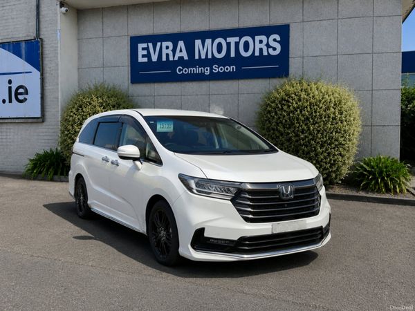 Honda Odyssey MPV, Petrol Hybrid, 2021, White