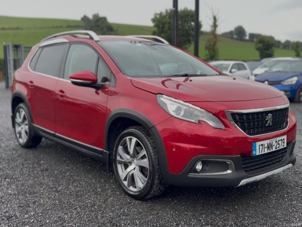 Peugeot 2008 Hatchback, Petrol, 2017, Red