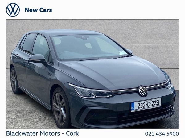 Volkswagen Golf SUV, Petrol, 2023, Grey