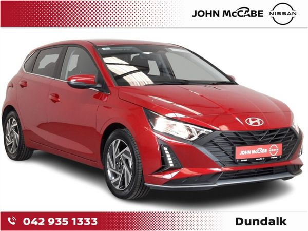 Hyundai i20 Hatchback, Petrol, 2025, Red