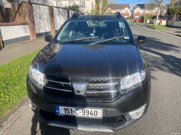 Dacia Sandero Stepway Hatchback, Diesel, 2015, Black