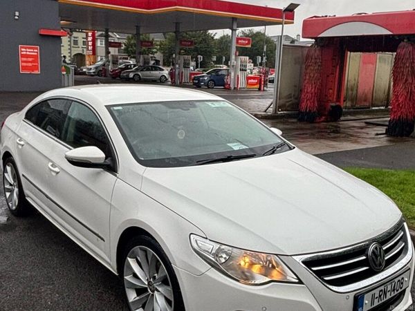 Volkswagen Passat Coupe, Diesel, 2011, White