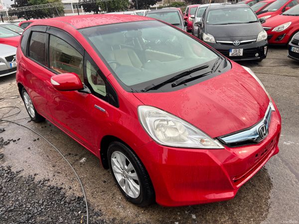 Honda Fit Hatchback, Petrol Hybrid, 2013, Red