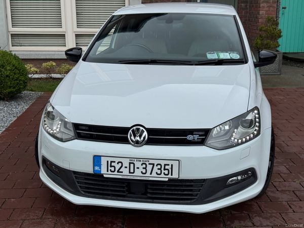Volkswagen Polo Hatchback, Petrol, 2015, White