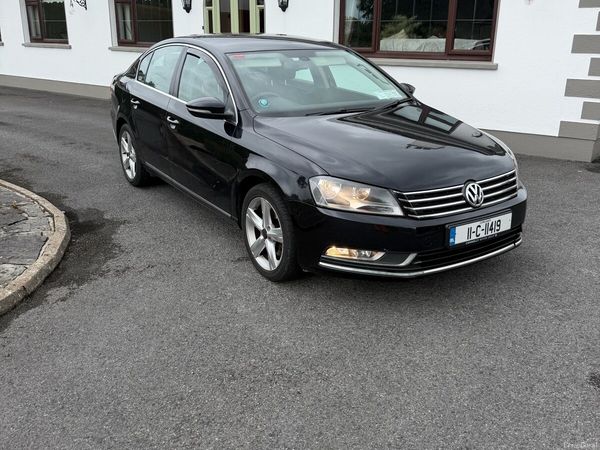 Volkswagen Passat Saloon, Diesel, 2011, Black