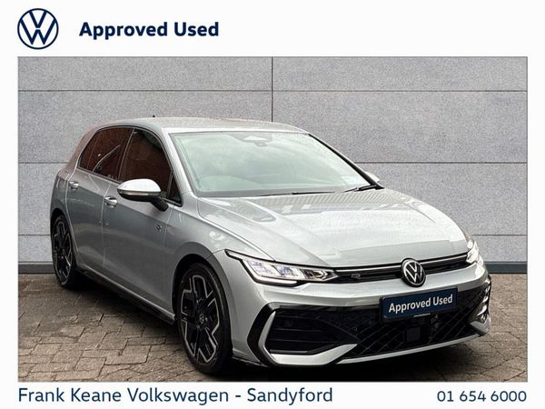 Volkswagen Golf Estate, Petrol, 2026, Silver