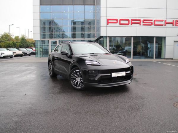 Porsche Macan SUV, Electric, 2026, Black