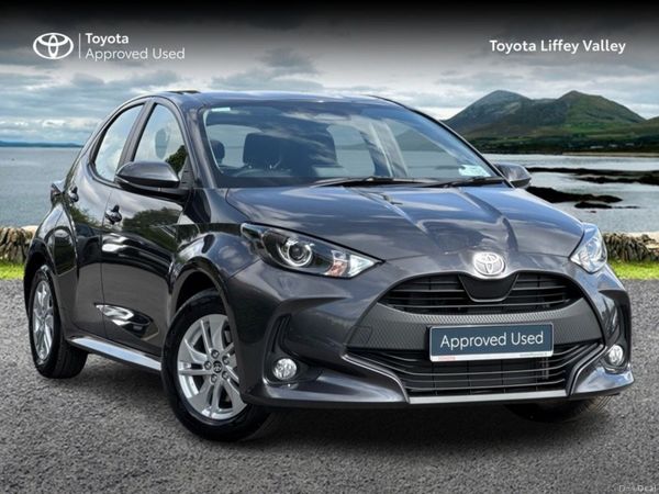 Toyota Yaris Hatchback, Petrol Hybrid, 2026, Grey