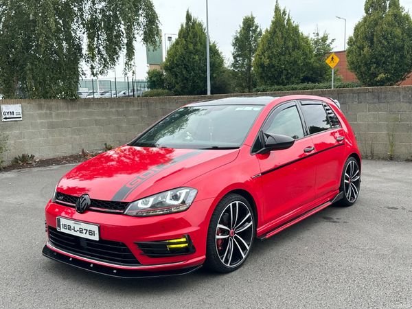 Volkswagen Golf Hatchback, Diesel, 2015, Red