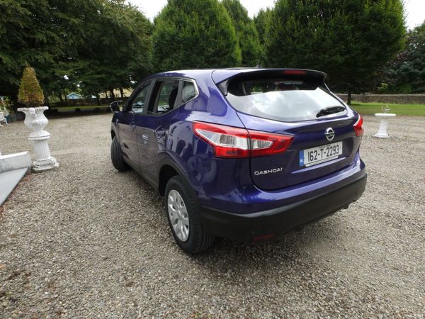 Nissan Qashqai Hatchback, Diesel, 2016, Blue