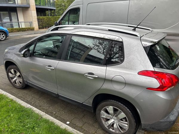 Peugeot 2008 SUV, Petrol, 2015, Grey