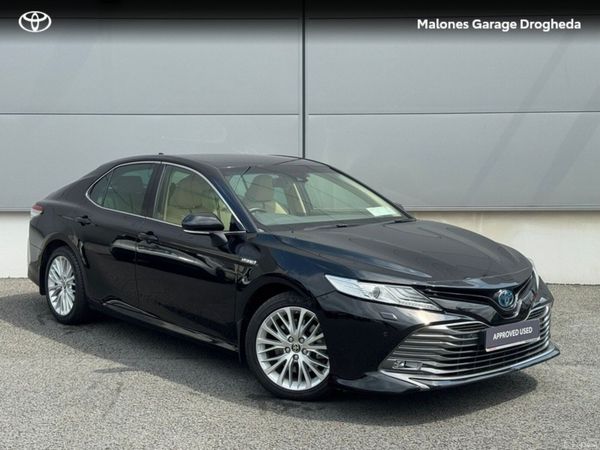 Toyota Camry Saloon, Petrol Hybrid, 2019, Black