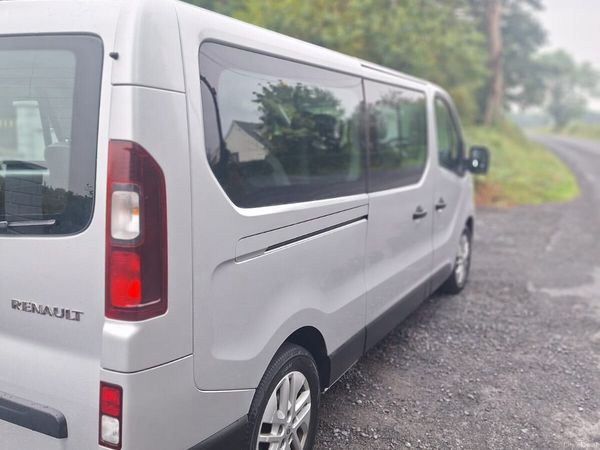 Renault Trafic MPV, Diesel, 2017, Grey