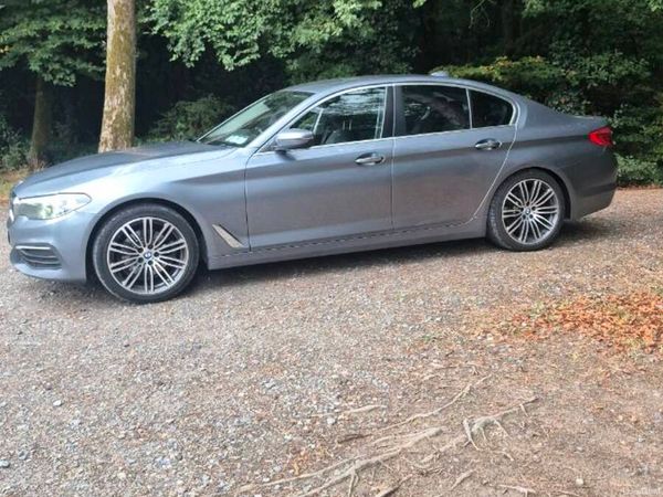 BMW 5-Series Saloon, Diesel, 2018, Blue