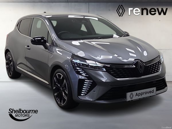 Renault Clio Hatchback, Petrol Hybrid, 2024, Grey
