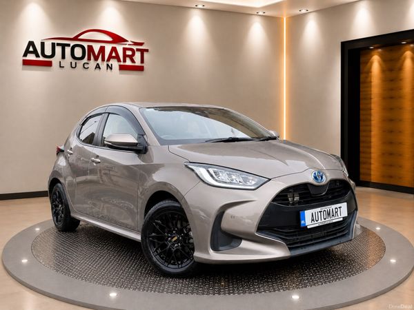 Toyota Yaris Hatchback, Petrol Hybrid, 2021, Grey