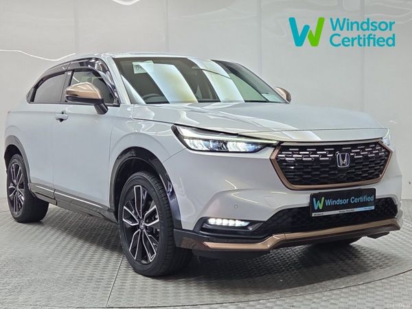 Honda Vezel SUV, Petrol Hybrid, 2022, White