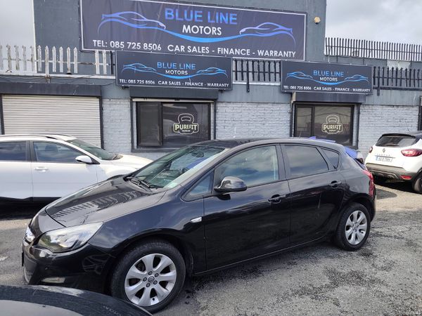Vauxhall Astra Hatchback, Diesel, 2014, Black