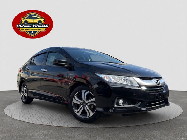 Honda Grace Saloon, Petrol Hybrid, 2015, Black