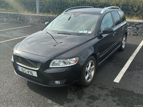 Volvo V50 Estate, Diesel, 2012, Black