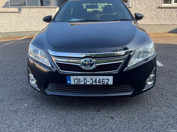 Toyota Camry Saloon, Petrol Hybrid, 2013, Black