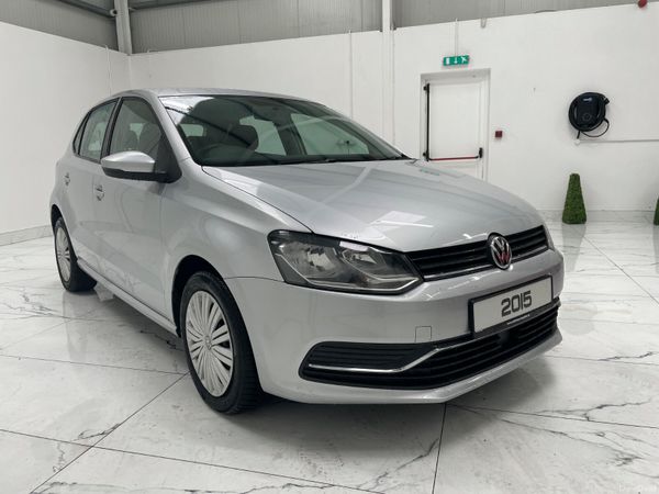 Volkswagen Polo Hatchback, Petrol, 2015, Silver