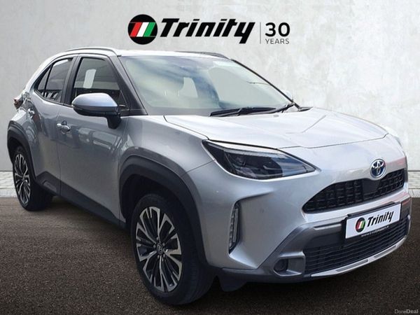 Toyota Yaris Cross SUV, Petrol Hybrid, 2023, Silver