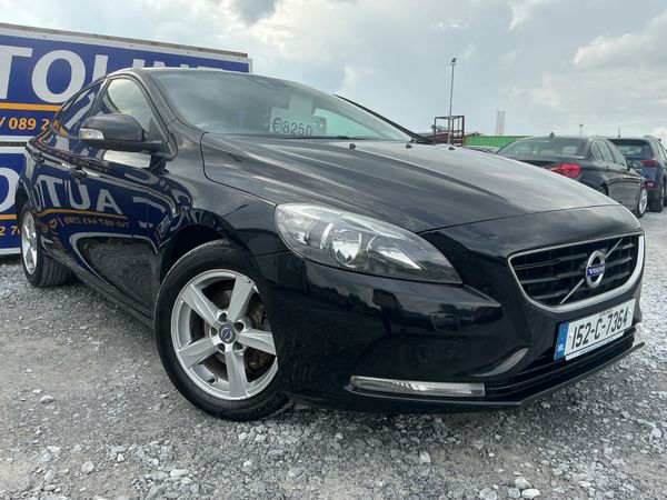Volvo V40 Hatchback, Diesel, 2015, Black