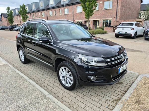 Volkswagen Tiguan SUV, Diesel, 2013, Black
