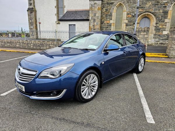 Opel Insignia Hatchback, Diesel, 2016, Blue