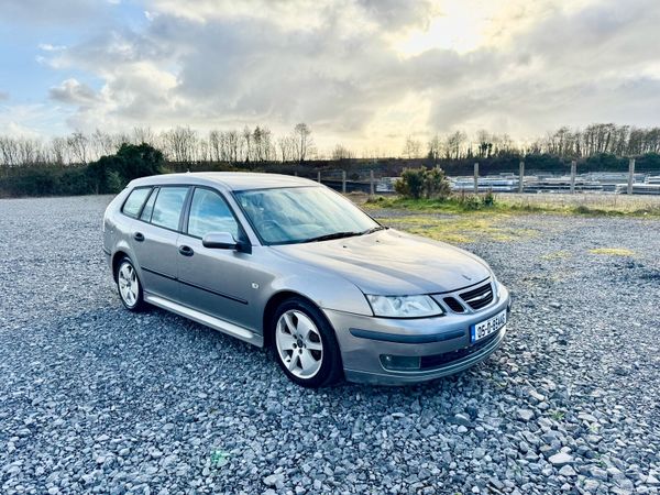 Saab 9-3 Estate, Petrol, 2005, Grey