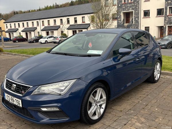 SEAT Leon Hatchback, Petrol, 2017, Blue