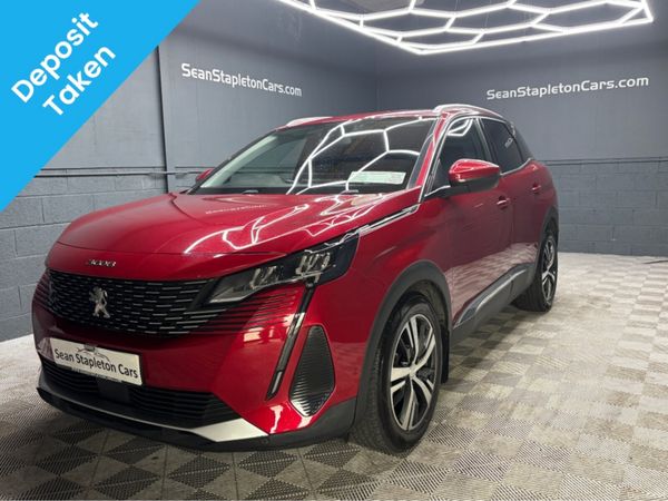Peugeot 3008 MPV, Petrol, 2021, Red