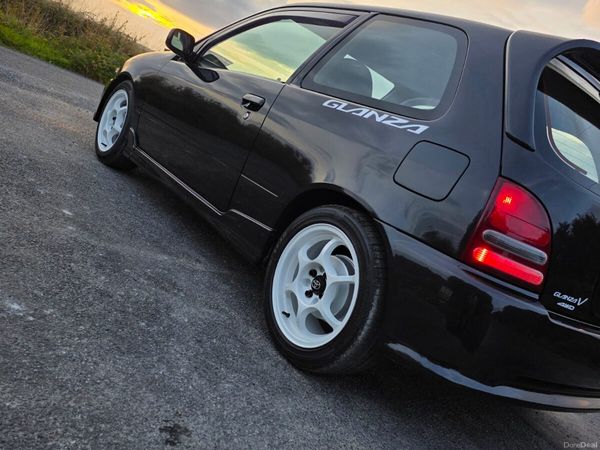 Toyota Starlet Hatchback, Petrol, 1996, Black