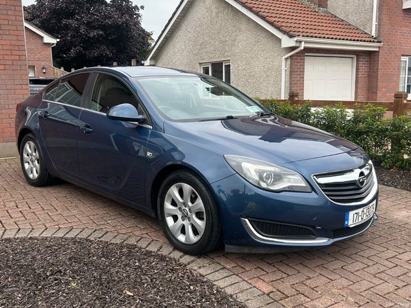 Opel Insignia Saloon, Diesel, 2017, Blue