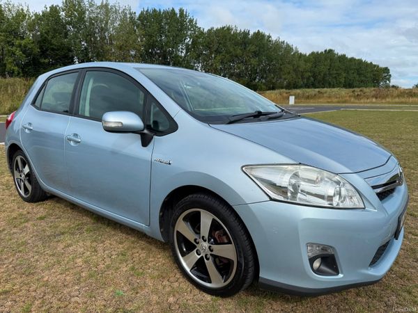 Toyota Auris Hatchback, Petrol Hybrid, 2012, Blue