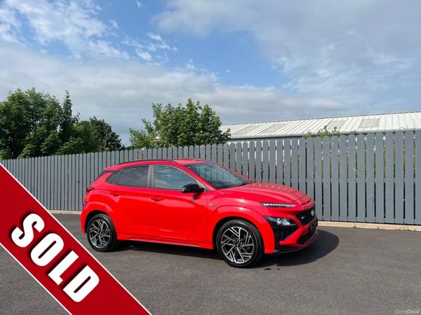 Hyundai KONA Hatchback, Petrol Hybrid, 2023, Red