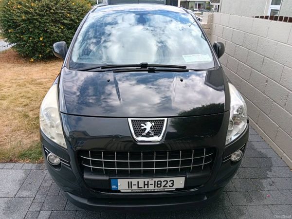Peugeot 3008 MPV, Diesel, 2011, Black