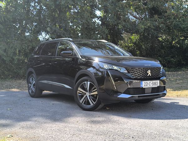 Peugeot 5008 MPV, Diesel, 2022, Black