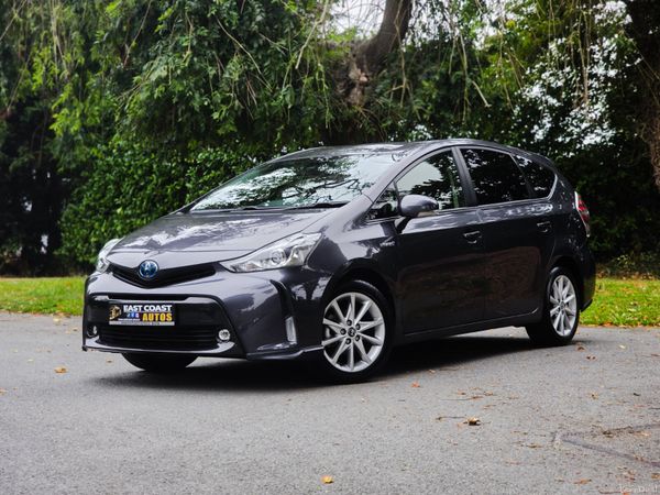 Toyota Prius MPV, Petrol Hybrid, 2019, White
