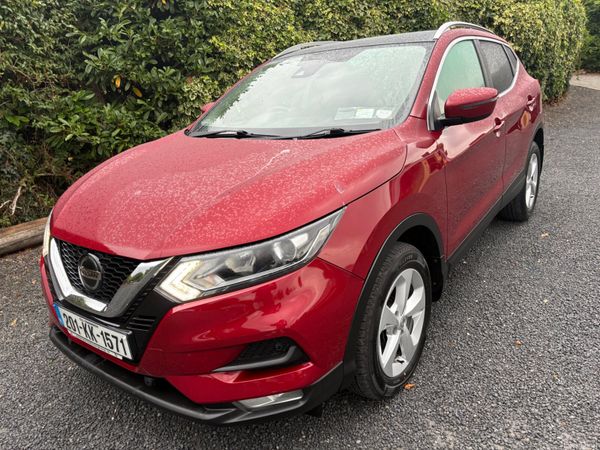 Nissan Qashqai MPV, Diesel, 2020, Red
