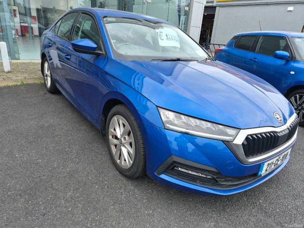 Skoda Octavia Saloon, Petrol, 2021, Blue