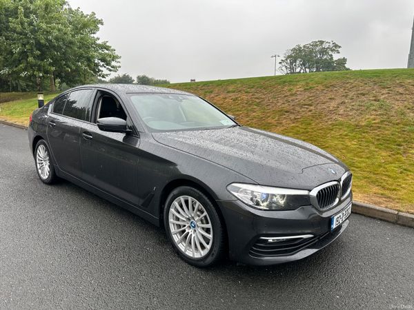 BMW 5-Series Saloon, Petrol Plug-in Hybrid, 2019, Grey